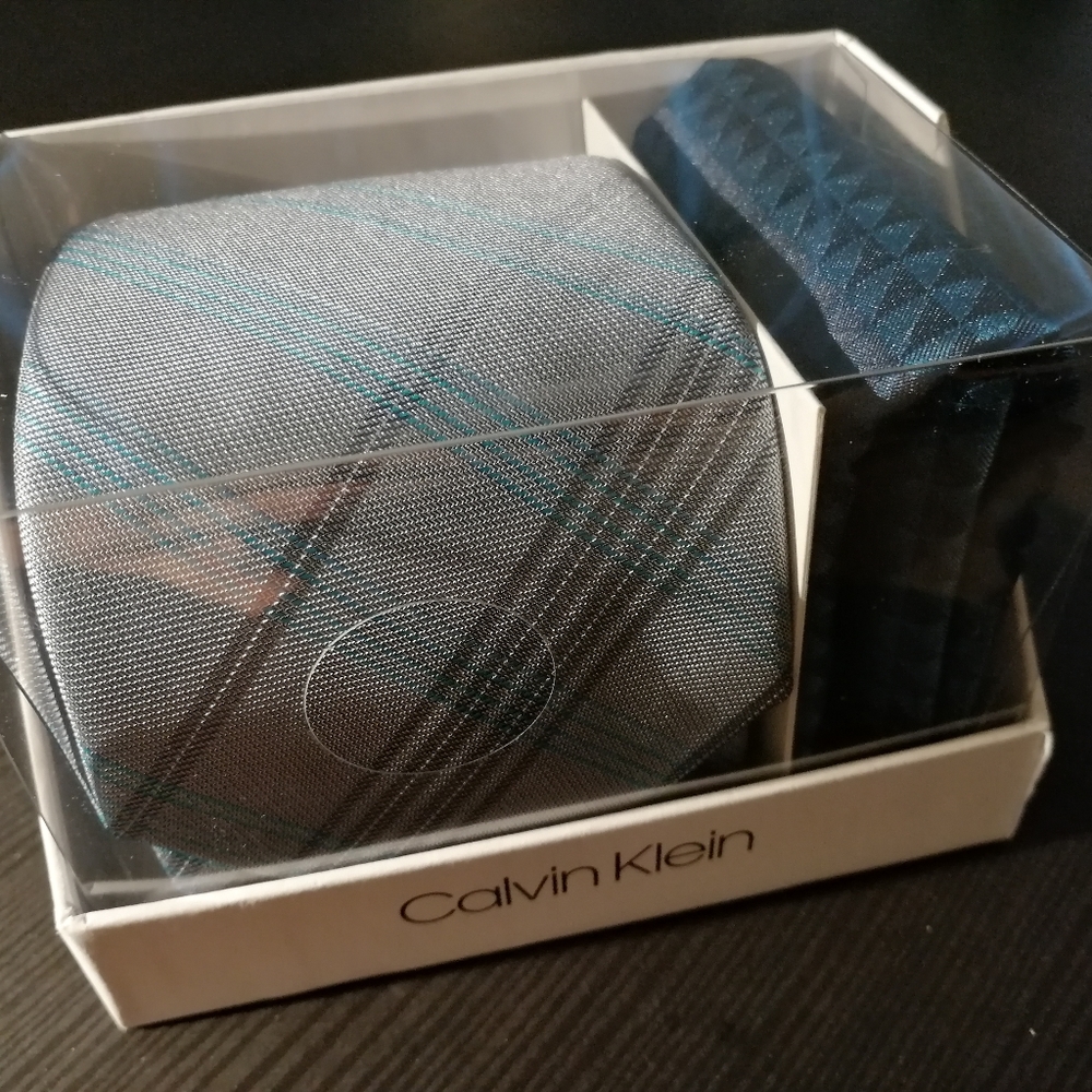 New Calvin Klein Tie Combo